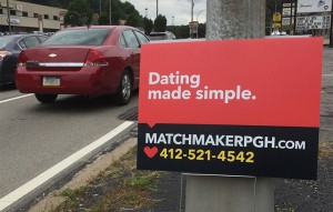 pittsburgh-environmental-graphic-raodside-modern-matchmaker-yard-sign